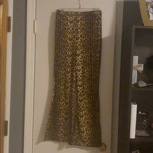 Leopard prints pants